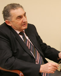 awwv8d82io.jpg