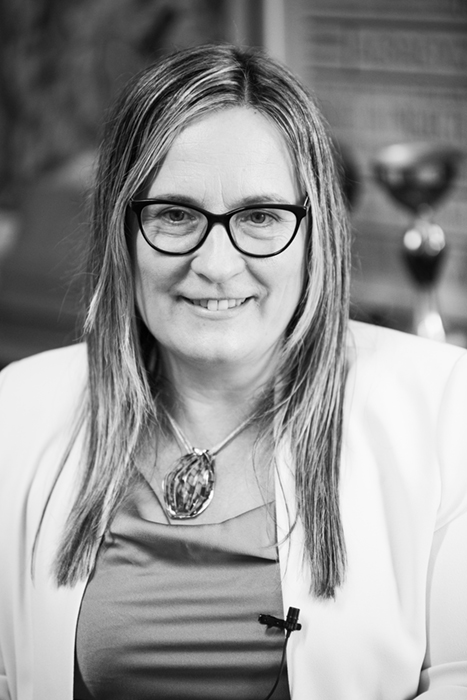 FB21-9335-ANNA-FORNES
